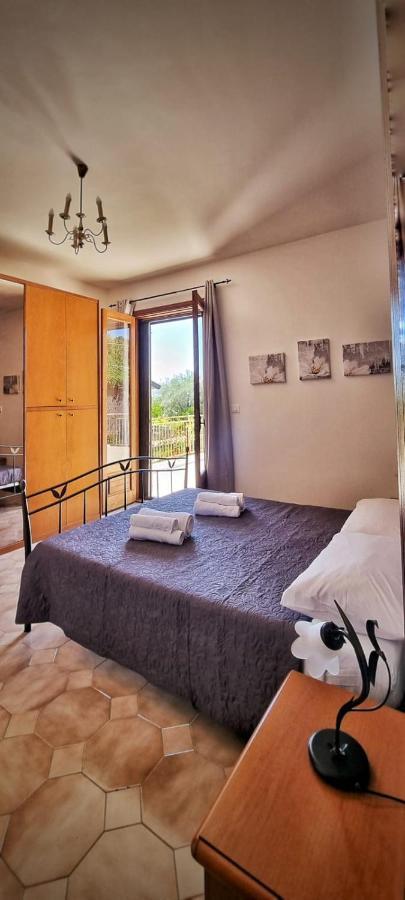 Casa Vacanze "Sautufao" Santa Venerina Luaran gambar