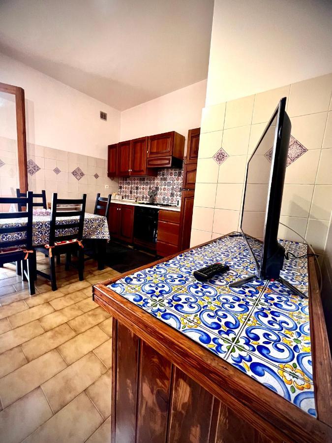 Casa Vacanze "Sautufao" Santa Venerina Luaran gambar