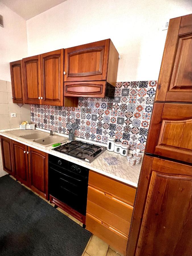 Casa Vacanze "Sautufao" Santa Venerina Luaran gambar