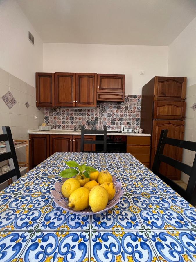 Casa Vacanze "Sautufao" Santa Venerina Luaran gambar